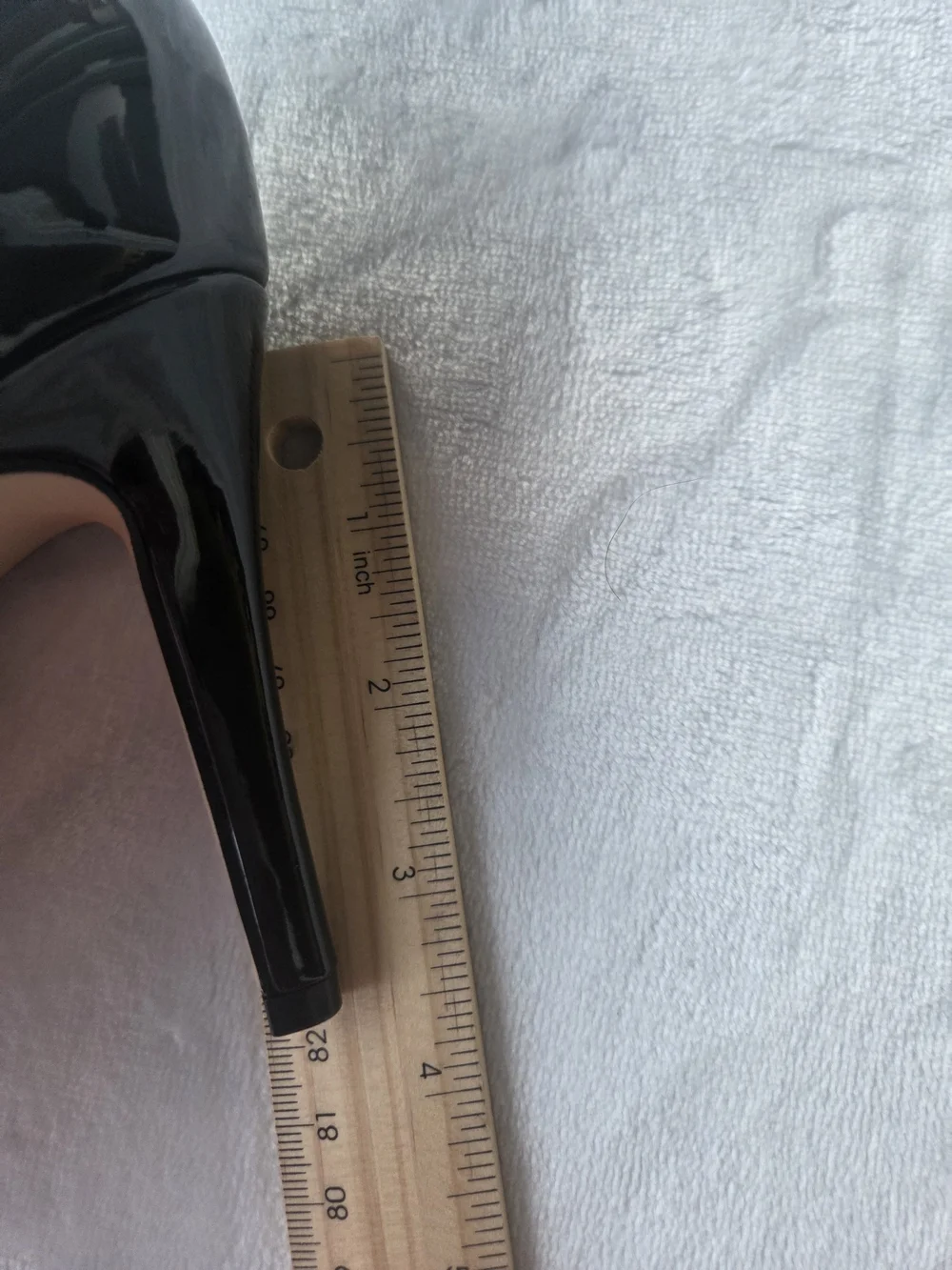 Marc Fisher Black Patent Leather Stiletto Pumps Size 9M
